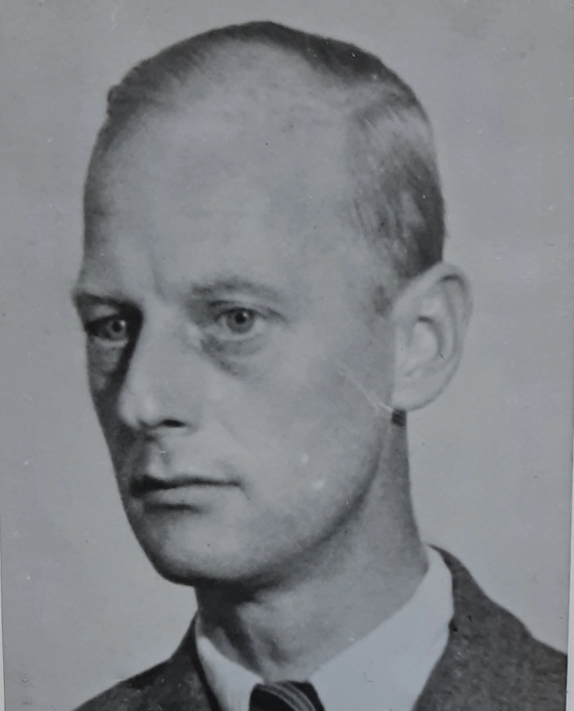 Karel Beukema toe Water